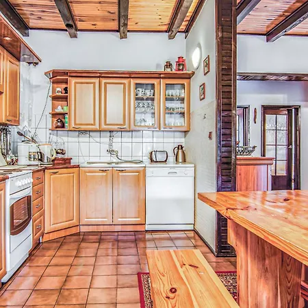 Σπίτι διακοπών Lovely In Parzensko With Sauna *