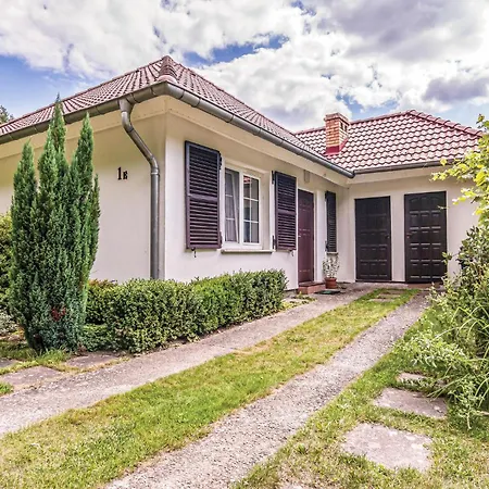 Lovely In Parzensko With Sauna 別荘 *